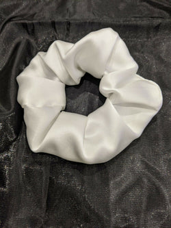 Hand Made Mulberry Silk Hair Scrunchie white - dorelen white-handmade-scrunchies, Dorelen, Hair Scrunchie, Hair Scrunchies, Hand Made Scrunchie, Scrunchie, Scrunchies, Silk Hair Scrunchie, Si